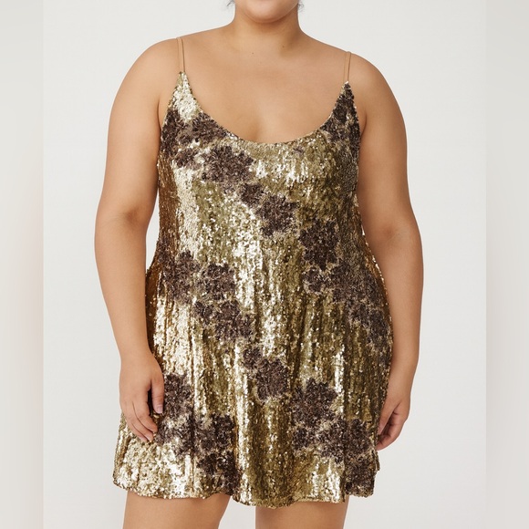 Arula Gold Sequin Floral Slip Dress Women’s C Size 22 - Picture 1 of 6